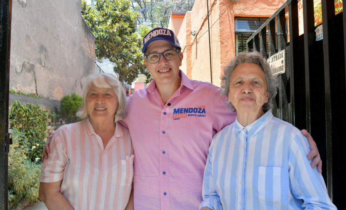 Luis Mendoza, candidato a la alcaldía Benito Juárez por la Coalición “Va X la CDMX”, se comprometió abrir el tercer Centro de Educación Continua para el Adulto Mayor (Cecam), mejor conocido como universidad de la tercera edad, mismo que ubicará en la zona oriente de la demarcación. FOTO: Especial