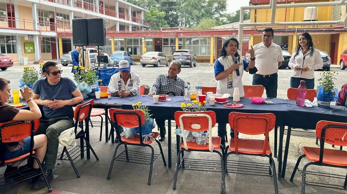 Los módulos de policía hoy se encuentran abandonados y en total descuido, convirtiéndose en sitios o guaridas de la delincuencia, razón por la cual habremos de rescatarlos dijo la candidata a la alcaldía Azcapotzalco del PAN, PRI y PRD, Margarita Saldaña. FOTO: Especial