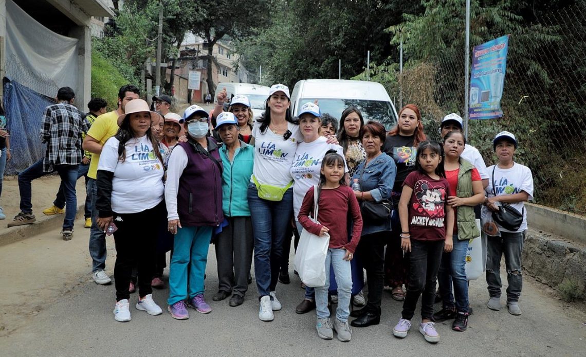 Vecinos de todas las colonias de Álvaro Obregón continúan sumando su apoyo a Lía Limón para que continúe al frente de la alcaldía por un segundo periodo. FOTO: Especial