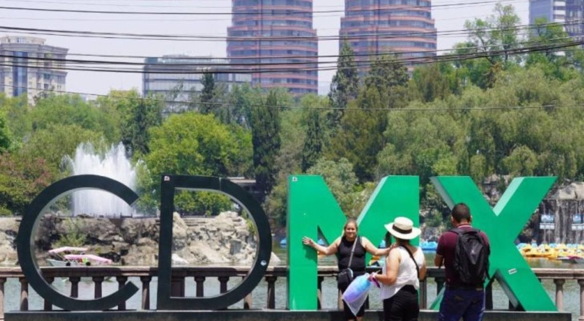 Calcula CDMX derrama económica histórica por turismo verano 2024