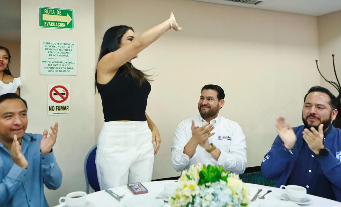 El PAN ofrece todo el respaldo político y jurídico a alcaldesa electa y dispone del ejército de militantes para defender el triunfo de Rojo de la Vega. En Cuauhtémoc y en la capital de Zacatecas, la oposición le ganó al Cártel Monreal. 