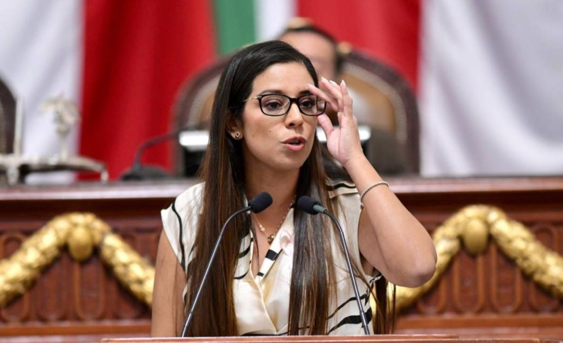 El escenario más probable apunta a que la vicecoordinadora del PAN en el Congreso de la Ciudad de México, Luisa Gutiérrez, será la próxima presidenta del partido en la capital del país, en relevo de Andrés Atayde, quien se va a probar suerte como coordinador legislativo. FOTO: Congreso CDMX