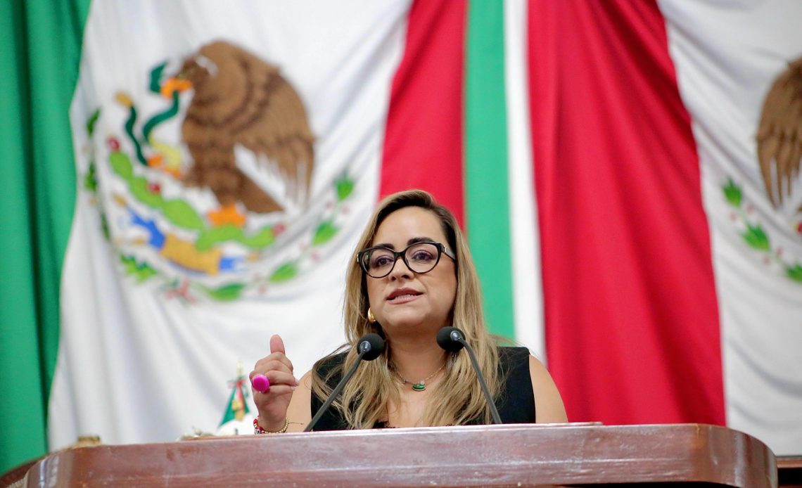 De acuerdo con datos de la Organización Mundial de la Salud, el tabaco mata a más de 8 millones de personas al año. Más de 1.3 millones de esas muertes corresponden a personas no fumadoras expuestas al humo ajeno. De ellas, 65 mil son niñas y niños. FOTO: