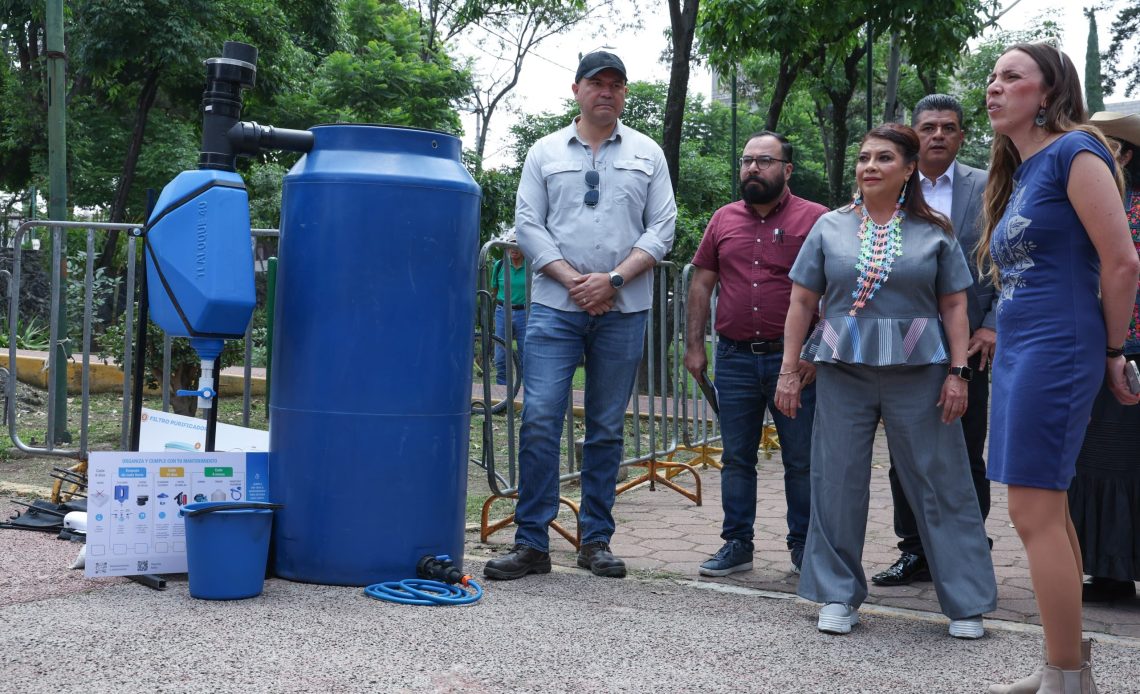 Presenta Brugada programa 'Cosecha de Lluvias' en Coyoacán