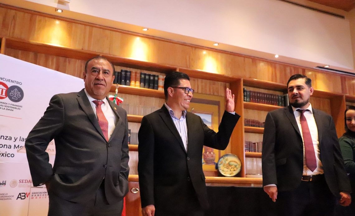 El presidente de la Comisión de Hacienda en el Congreso de la Ciudad de México, Pablo Trejo dijo que es necesaria la coordinación, integración y generación de recursos de la capital del país y sus tres entidades vecinas, Hidalgo, Morelos y Estado de México y para ello se planteó este martes, formalmente, la creación del Parlamento Metropolitano.