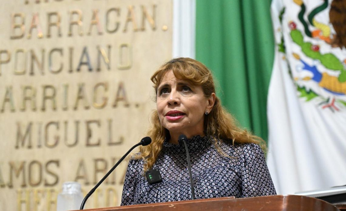 En su intervención, la diputada Judith Vanegas Tapia (MORENA) indicó que la llegada del bolero cubano en los años 30 tuvo una importancia relevante en la capital, al incorporarlos a su identidad. FOTO: Especial