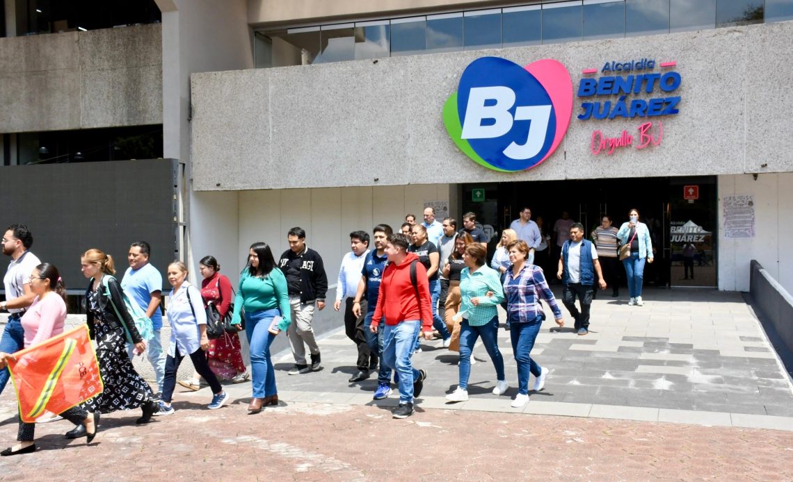 El secretario de Educación, Pablo Yanes, reconoció la labor de la alcaldía Benito Juárez en la construcción de una cultura de Protección Civil, educación y capacitación ante emergencias. FOTO: Especial