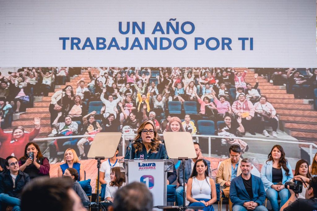 Laura Álvarez recordó logros alcanzados junto con los vecinos para que se cuente, por ejemplo, con escuelas seguras como la Escuela Mártires de Tacubaya que presenta riesgos estructurales y la autoridad educativa ha comenzado a atender.  FOTOS: Especial