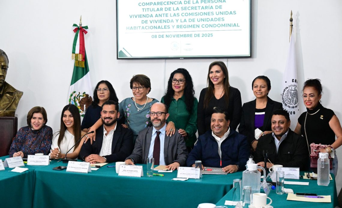 En el marco de la glosa del Primer Informe de la jefa de Gobierno, Clara Marina Brugada Molina, el titular de la Secretaría de Vivienda, Inti Muñoz Santini, compareció ante las Comisiones Unidas de Vivienda y de Unidades Habitacionales y Régimen Condominal del Congreso local, para evaluar los avances, retos y oportunidades en la materia. FOTO: Especial