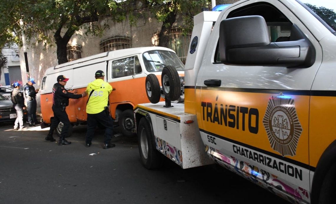 Estos operativos continuarán de forma permanente y se mantendrán recorridos en las 56 colonias de la demarcación con apoyo de Blindar BJ 360º, Policía Auxiliar y grúas de la Subsecretaría de Control de Tránsito. FOTO: Especial