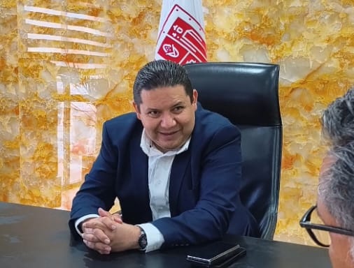 Mas que debatir el tema de la reelección es más importante analizar ampliar el periodo de gobierno de las Alcaldías a cuatro años, no sólo en la Ciudad de México sino en todo el país, plantea el morenista José Octavio Rivero Villaseñor, edil de Milpa Alta, la demarcación territorial más rural en la capital del país, y la segunda más grande en extensión. FOTO: CDMXMagacín