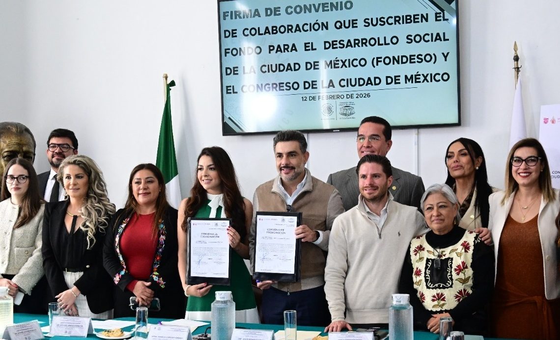 Los 66 diputados locales de la Ciudad de México ya tienen una nueva faceta de gestión: desde hoy, la gente ya puede acudir a sus módulos de atención y ellos tienen la atribución-obligación de ayudarles en la gestión de créditos para el emprendimiento