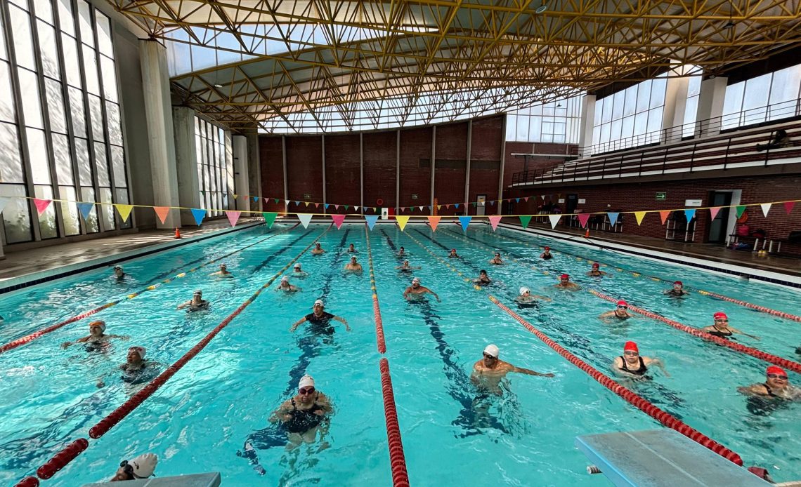 La alcaldesa Alessandra Rojo de la Vega anunció la apertura de albercas públicas en la demarcación durante Semana Santa, como una opción gratuita para familias que se quedan en la ciudad. FOTO: Especial