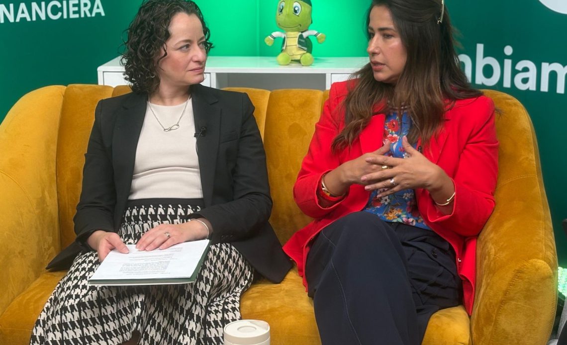 El avance de las mujeres en el sector financiero comienza a reflejarse en cifras concretas. En SOC, 4 de cada 10 franquicias son dirigidas por mujeres, mientras que más de 1,000 colaboradoras forman parte activa de su red en distintas posiciones, desde liderazgo hasta operación y administración.