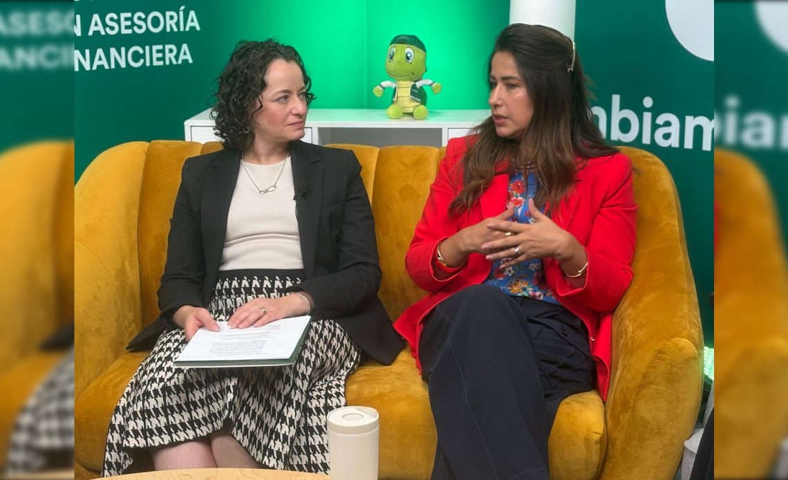 El avance de las mujeres en el sector financiero comienza a reflejarse en cifras concretas. En SOC, 4 de cada 10 franquicias son dirigidas por mujeres, mientras que más de 1,000 colaboradoras forman parte activa de su red en distintas posiciones, desde liderazgo hasta operación y administración.