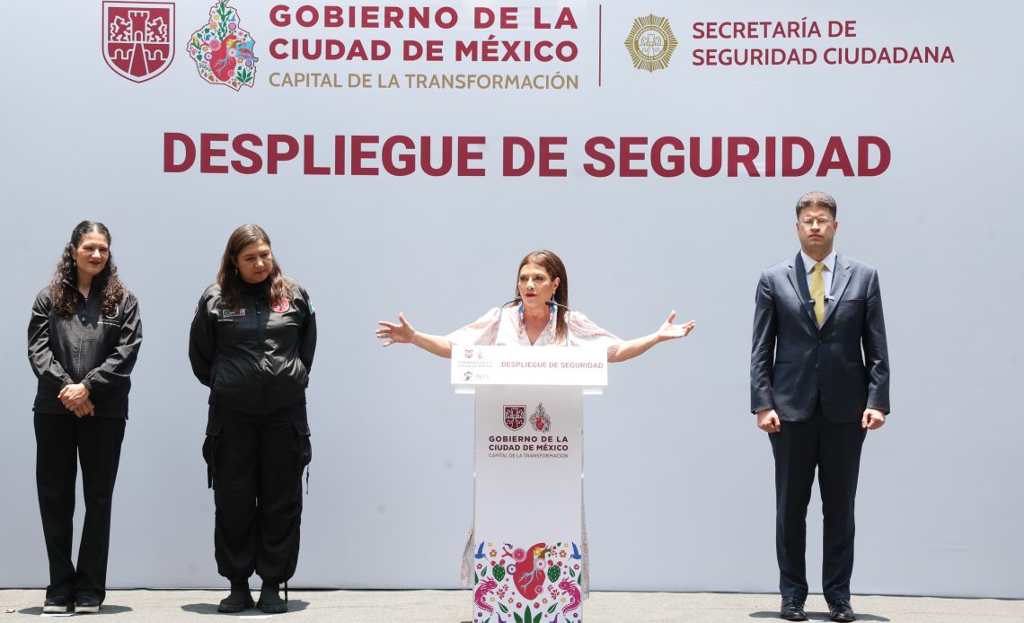 La jefa de Gobierno, Clara Brugada oootra vez salió al rescate de la alcaldesa de Azcapotzalco, Nancy Núñez: encabezó un operativo de seguridad en una de las zonas más críticas de la demarcación territorial: El Rosario. FOTO: Especial